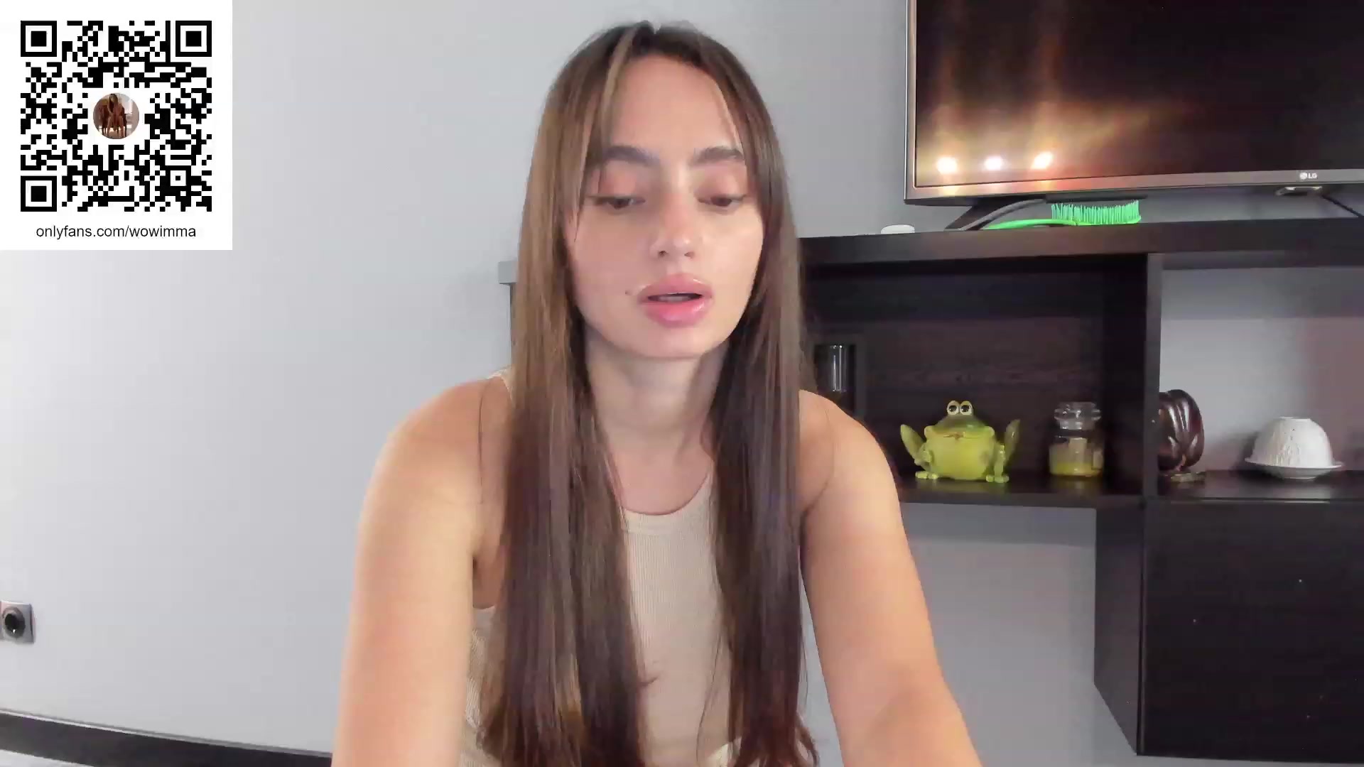 Gallery image thumbnail from WoWImmA's myfreecams stream on, 09/29/2023, 10:06 image 1 of 20