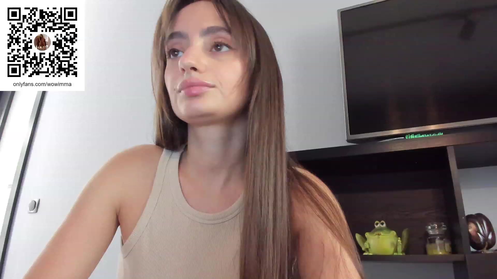 Gallery image thumbnail from WoWImmA's myfreecams stream on, 09/29/2023, 10:06 image 20 of 20