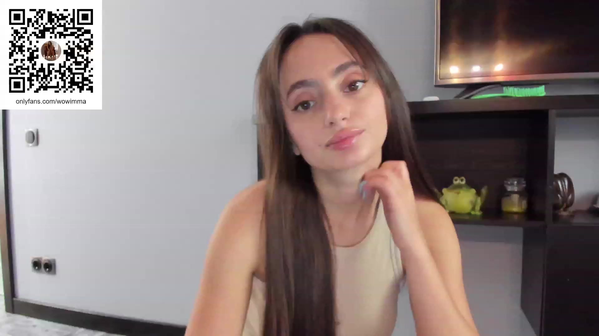 Gallery image thumbnail from WoWImmA's myfreecams stream on, 09/29/2023, 10:06 image 2 of 20