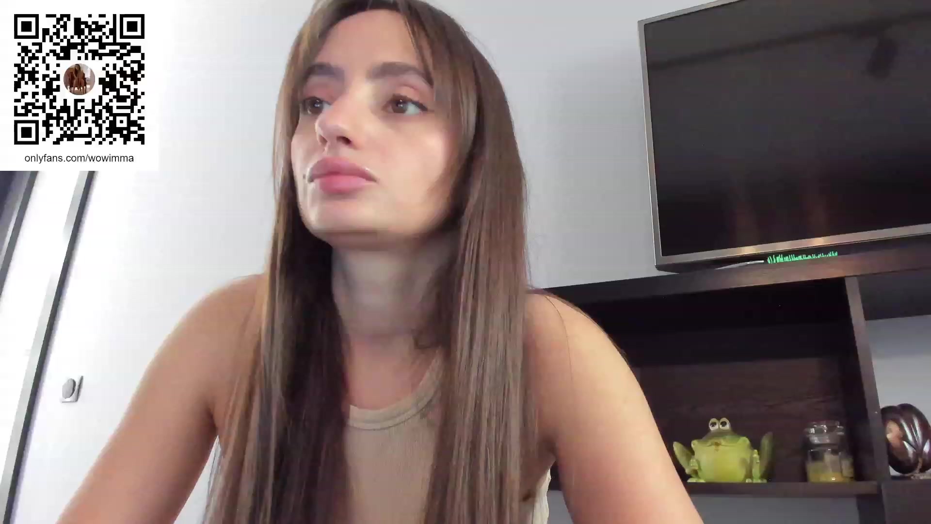 Gallery image thumbnail from WoWImmA's myfreecams stream on, 09/29/2023, 10:06 image 13 of 20