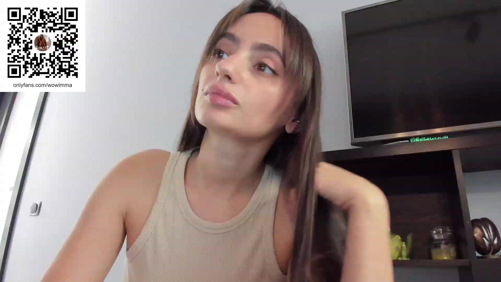 Gallery image thumbnail from WoWImmA's myfreecams stream on, 09/29/2023, 10:06 image 18 of 20