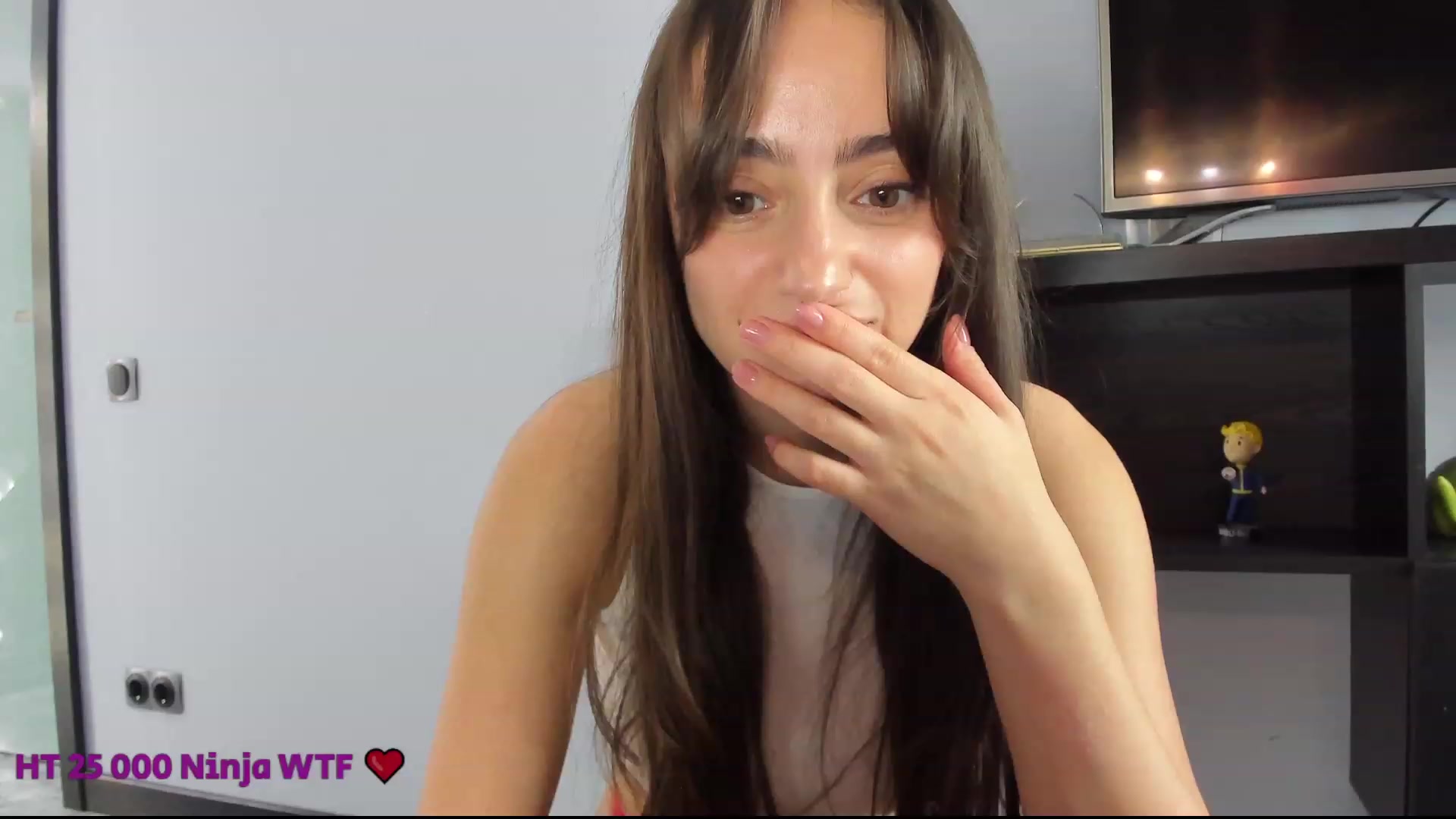 Gallery image thumbnail from WoWImmA's myfreecams stream on, 03/14/2024, 14:25 image 17 of 20