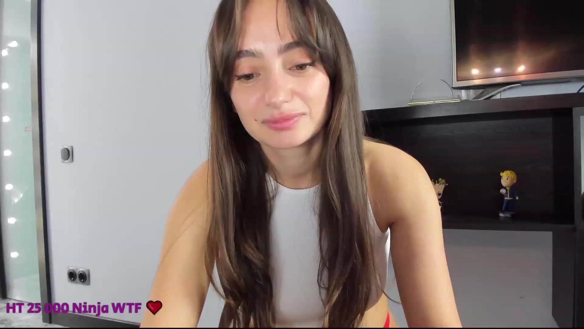 Gallery image thumbnail from WoWImmA's myfreecams stream on, 03/14/2024, 14:25 image 11 of 20