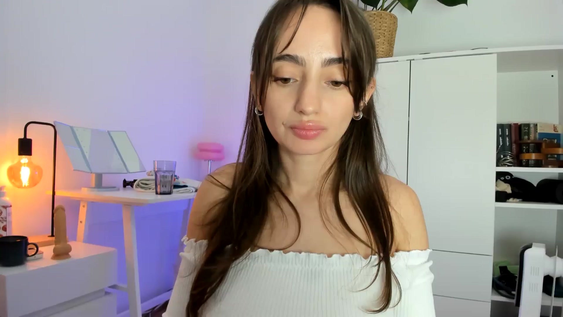 Gallery image thumbnail from WoWImmA's myfreecams stream on, 01/16/2025, 17:42 image 1 of 20