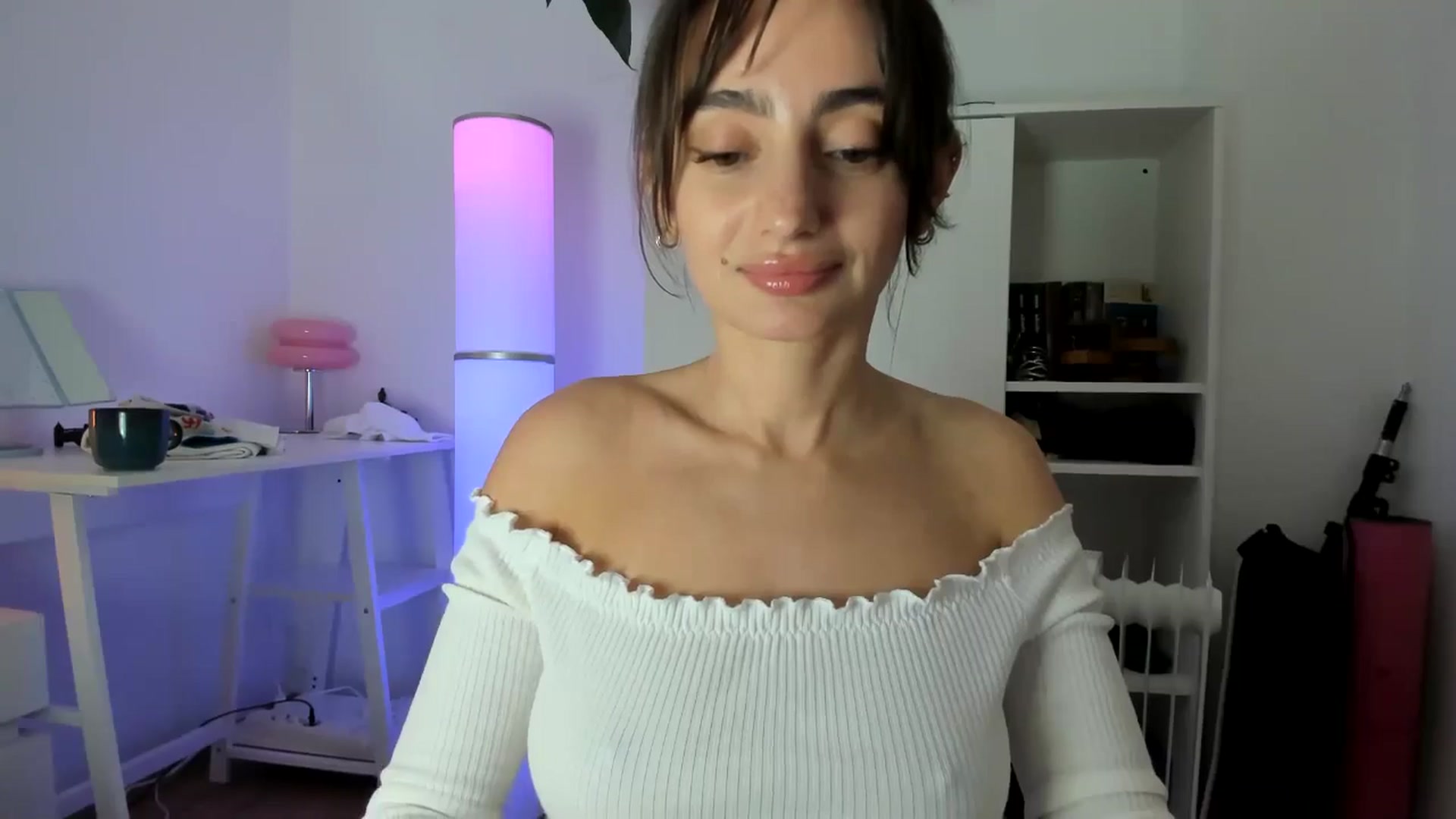 Gallery image thumbnail from WoWImmA's myfreecams stream on, 01/16/2025, 19:32 image 9 of 20