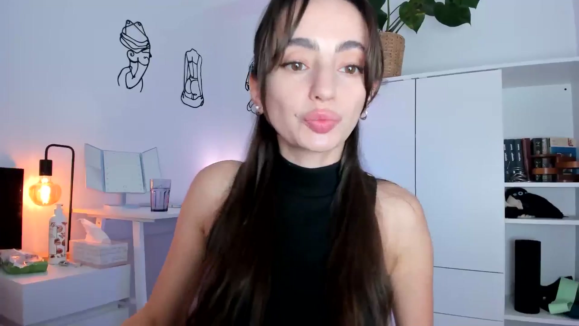 Gallery image thumbnail from WoWImmA's myfreecams stream on, 01/31/2025, 16:47 image 10 of 20