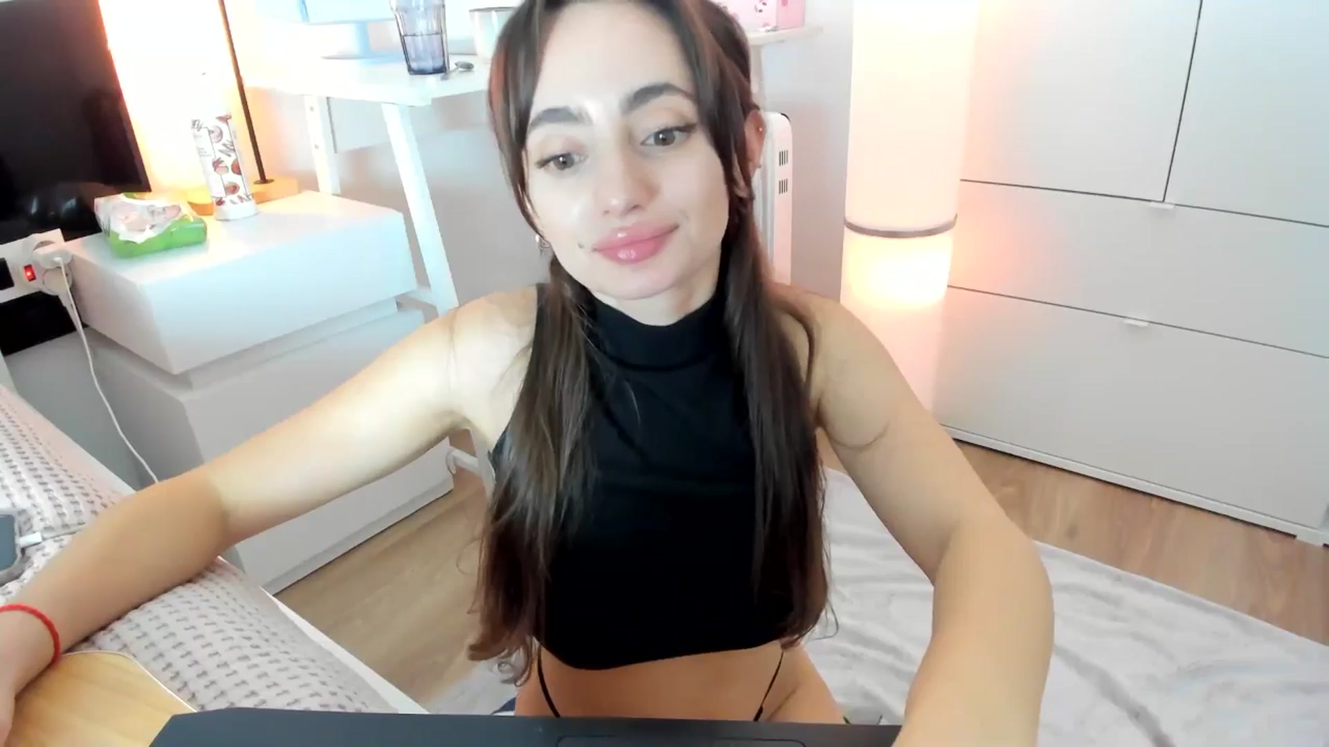 Gallery image thumbnail from WoWImmA's myfreecams stream on, 01/31/2025, 20:31 image 7 of 20