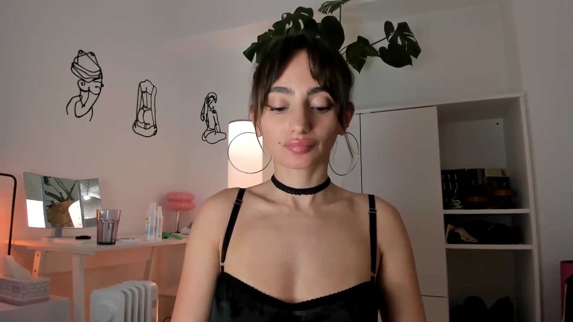 Gallery image thumbnail from WoWImmA's myfreecams stream on, 02/15/2025, 17:10 image 16 of 20
