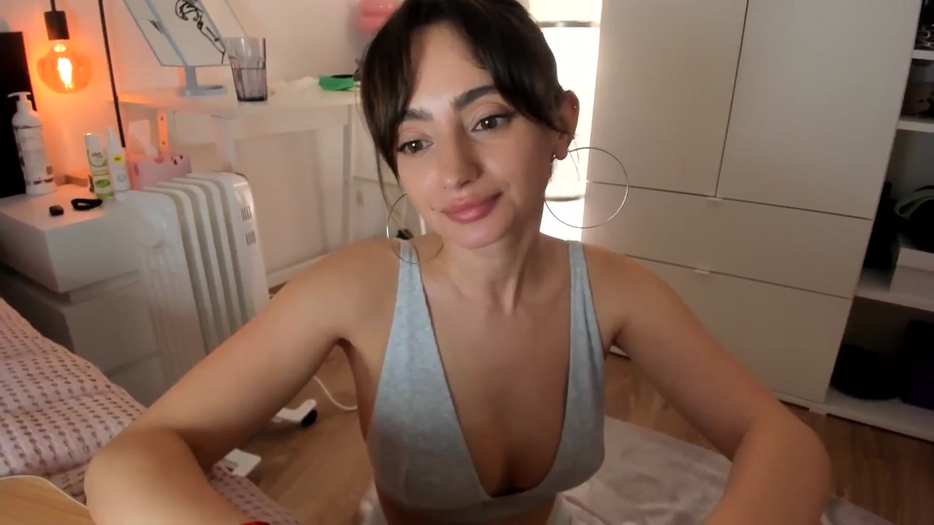 Gallery image thumbnail from WoWImmA's myfreecams stream on, 03/08/2025, 17:08 image 11 of 20