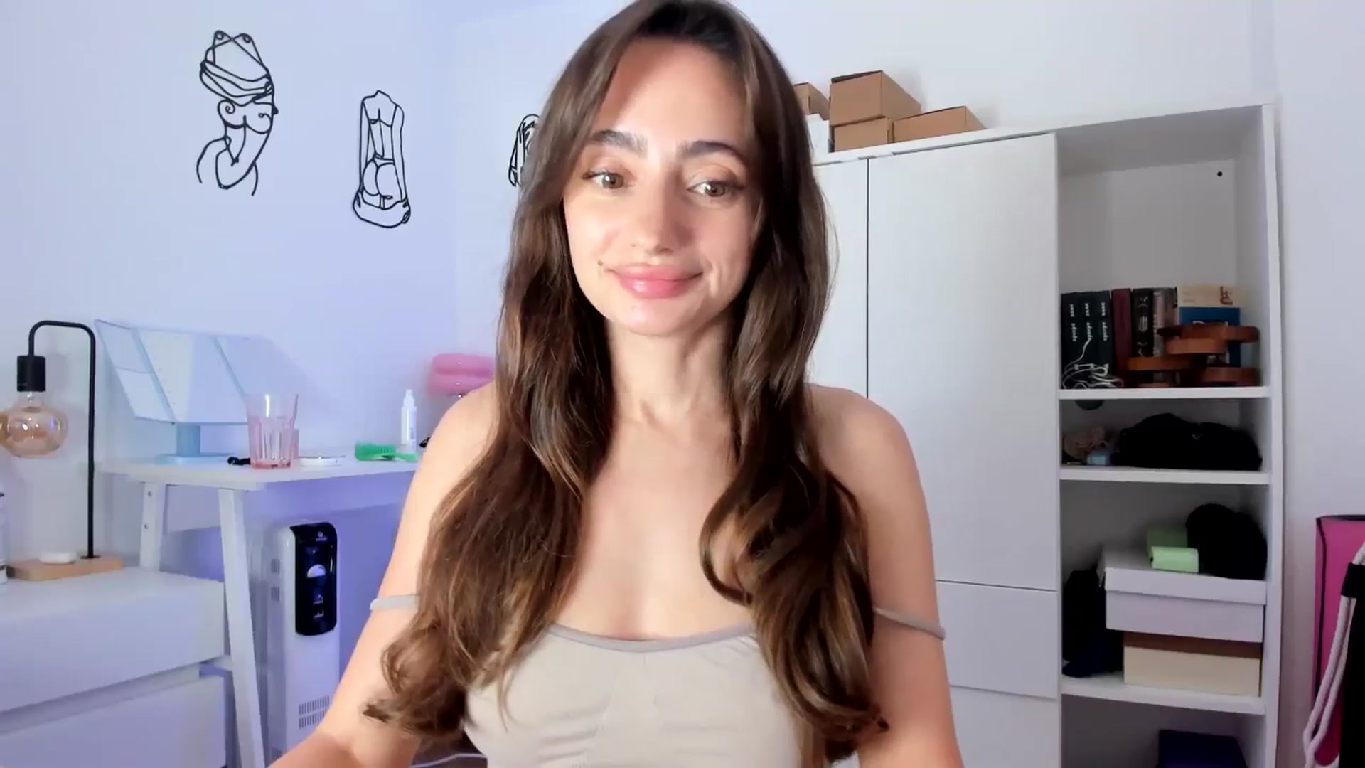 Gallery image thumbnail from WoWImmA's myfreecams stream on, 04/12/2025, 16:24 image 7 of 20