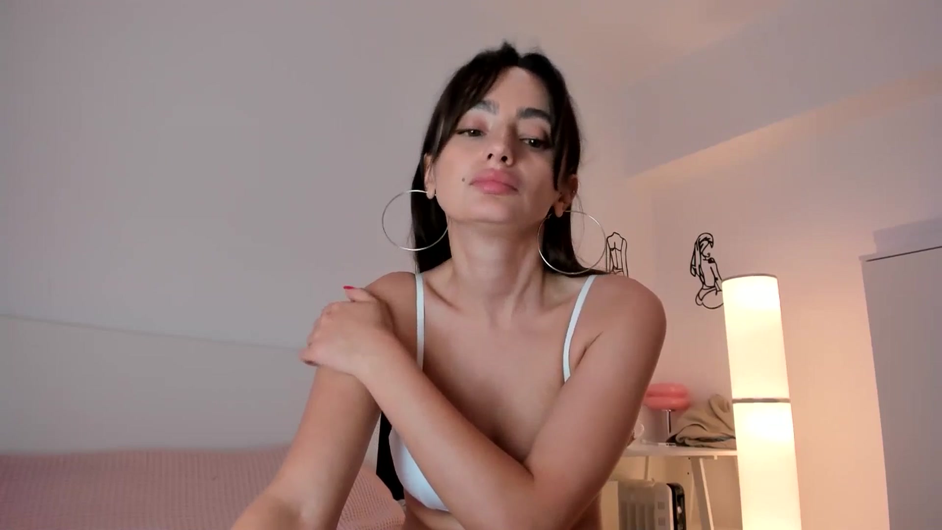Gallery image thumbnail from WoWImmA's myfreecams stream on, 04/19/2025, 13:43 image 15 of 20