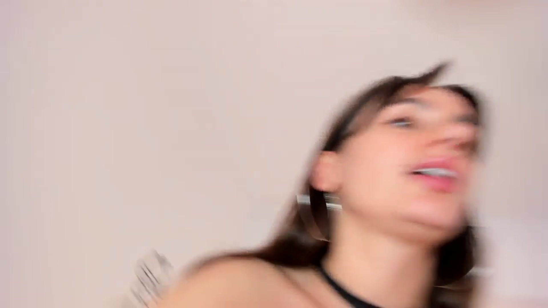 Gallery image thumbnail from WoWImmA's myfreecams stream on, 05/03/2025, 17:40 image 15 of 20