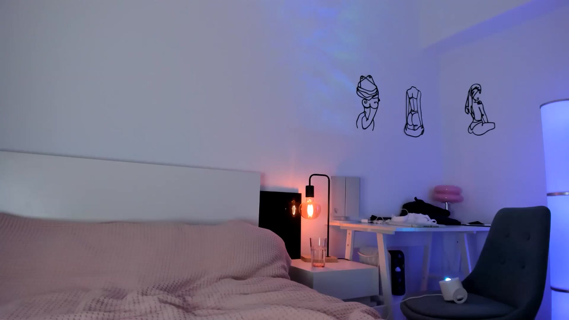 Gallery image thumbnail from WoWImmA's myfreecams stream on, 10/04/2025, 18:41 image 15 of 20