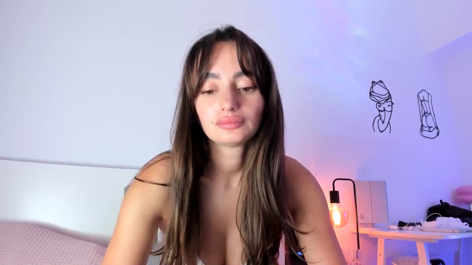 Gallery image thumbnail from WoWImmA's myfreecams stream on, 10/04/2025, 19:58 image 4 of 20