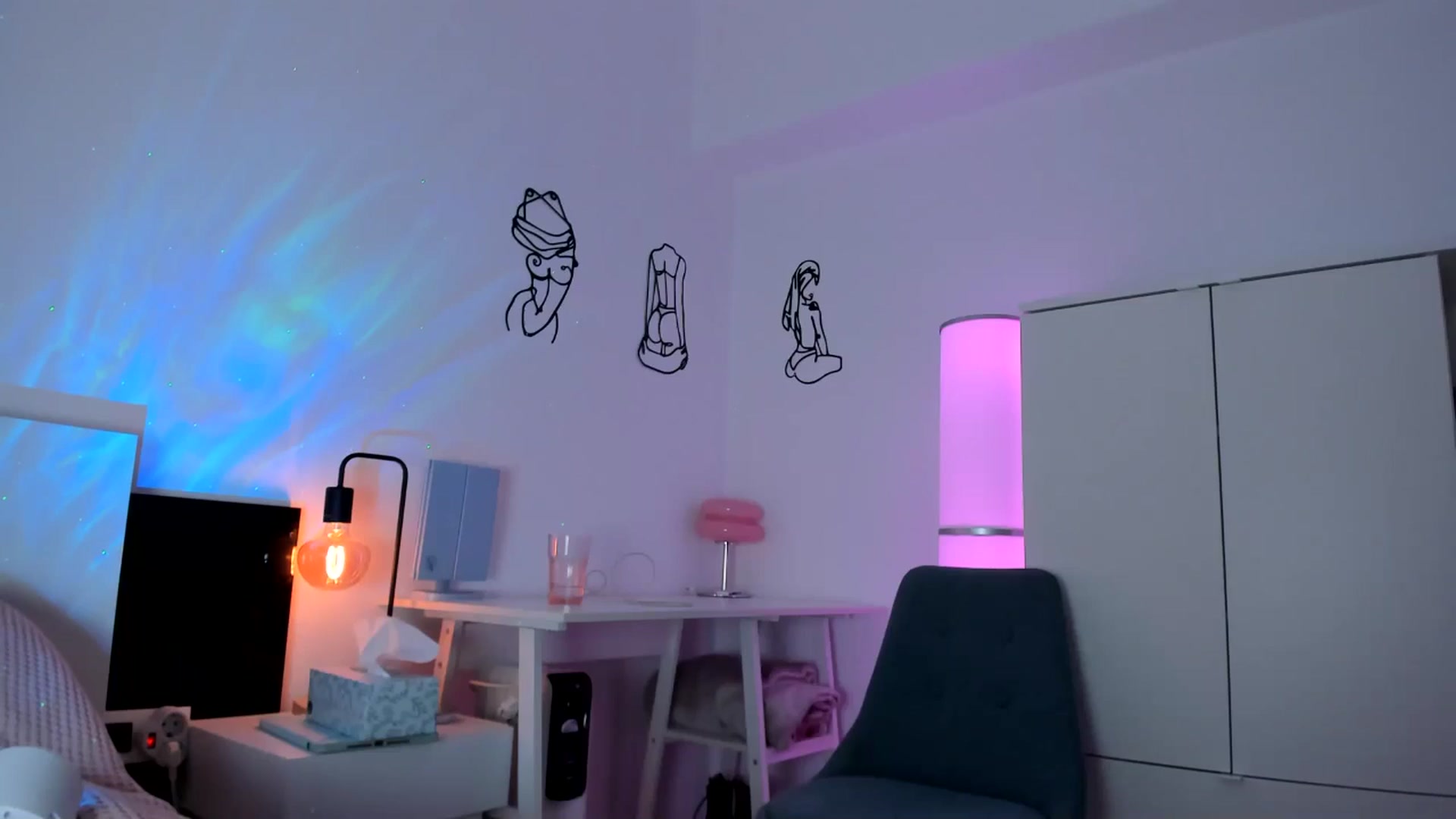 Gallery image thumbnail from WoWImmA's myfreecams stream on, 10/05/2025, 16:55 image 11 of 20