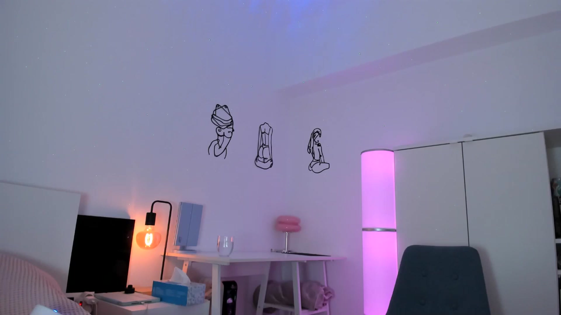 Gallery image thumbnail from WoWImmA's myfreecams stream on, 10/11/2025, 16:56 image 11 of 20