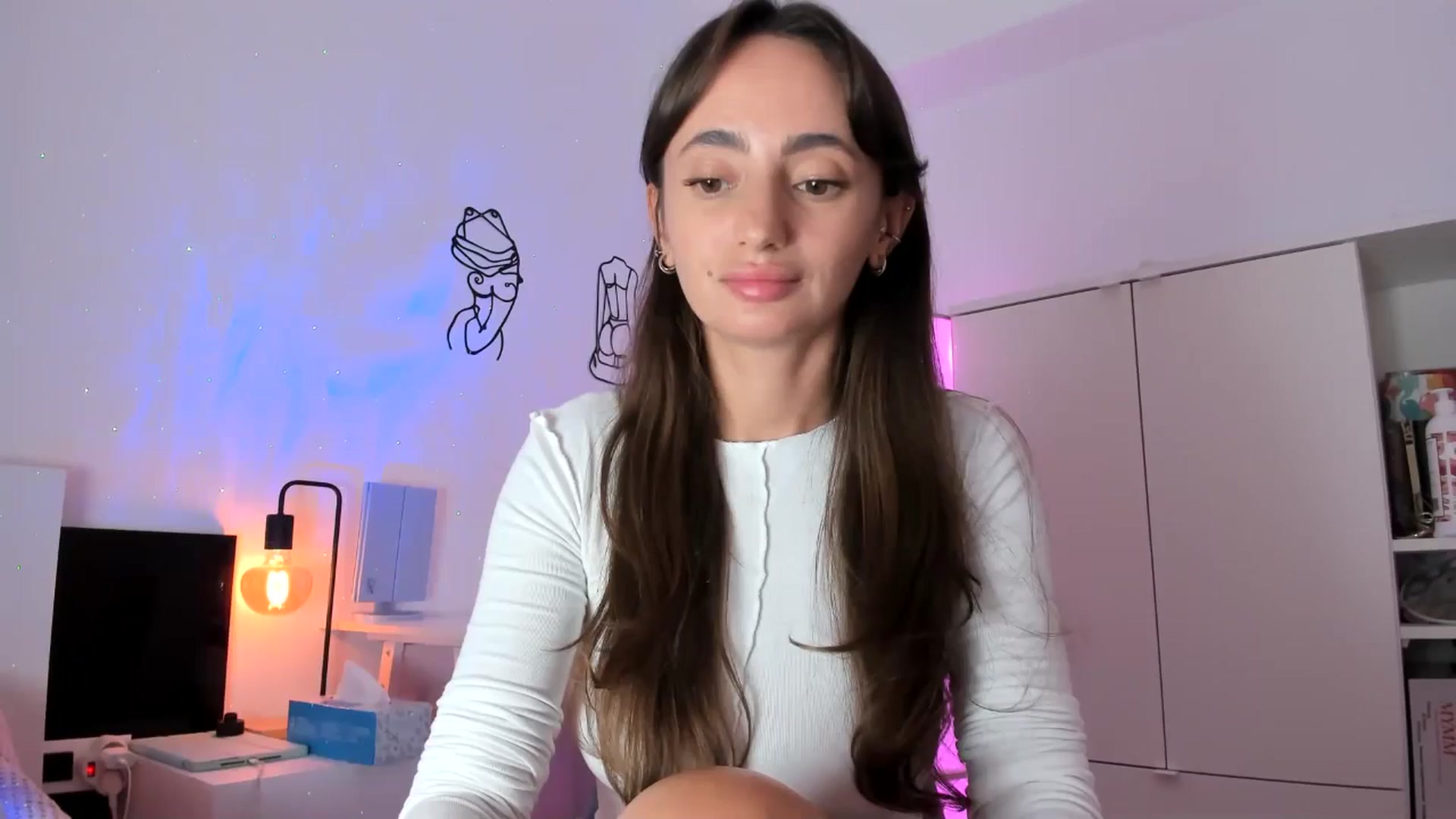 Gallery image thumbnail from WoWImmA's myfreecams stream on, 10/11/2025, 18:40 image 1 of 20