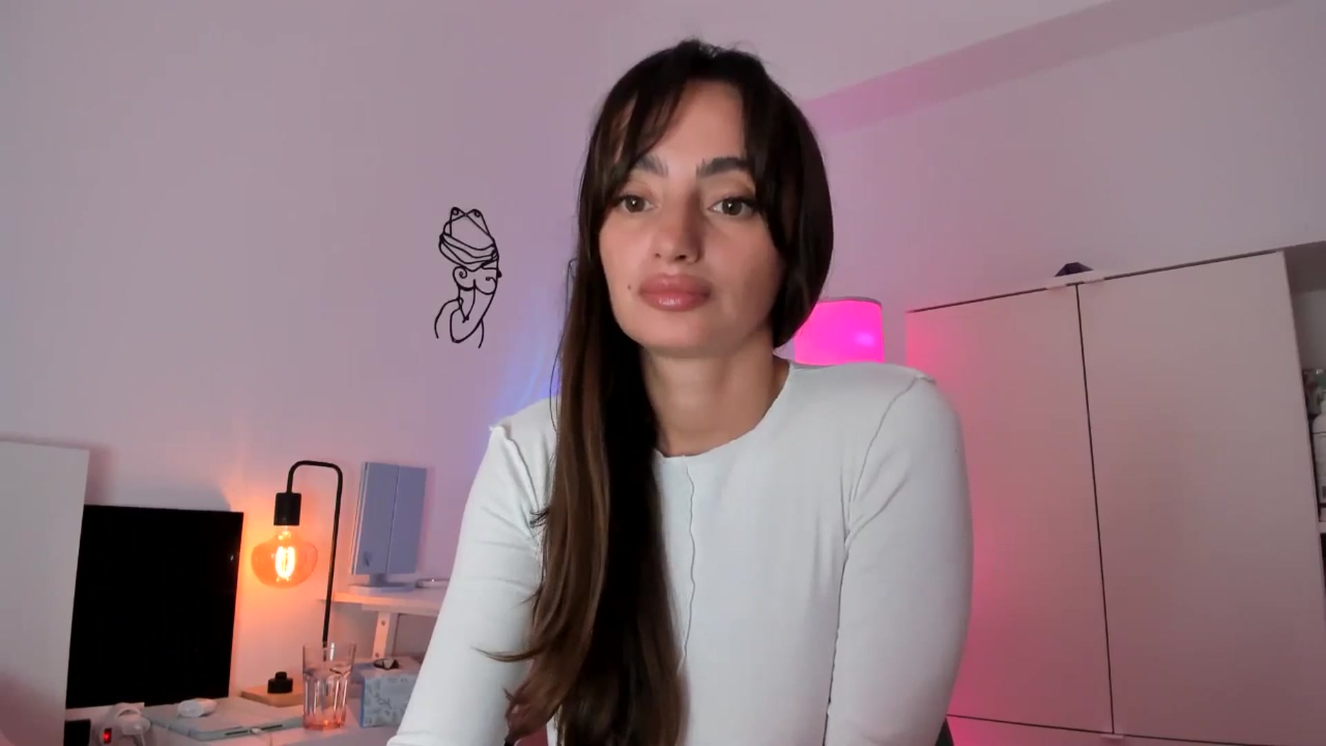 Gallery image thumbnail from WoWImmA's myfreecams stream on, 10/17/2025, 15:43 image 2 of 20