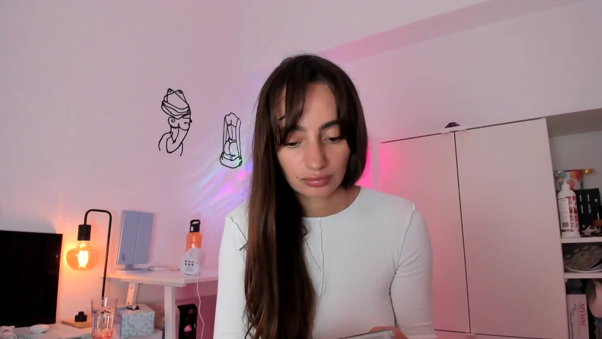 Gallery image thumbnail from WoWImmA's myfreecams stream on, 10/17/2025, 15:43 image 4 of 20