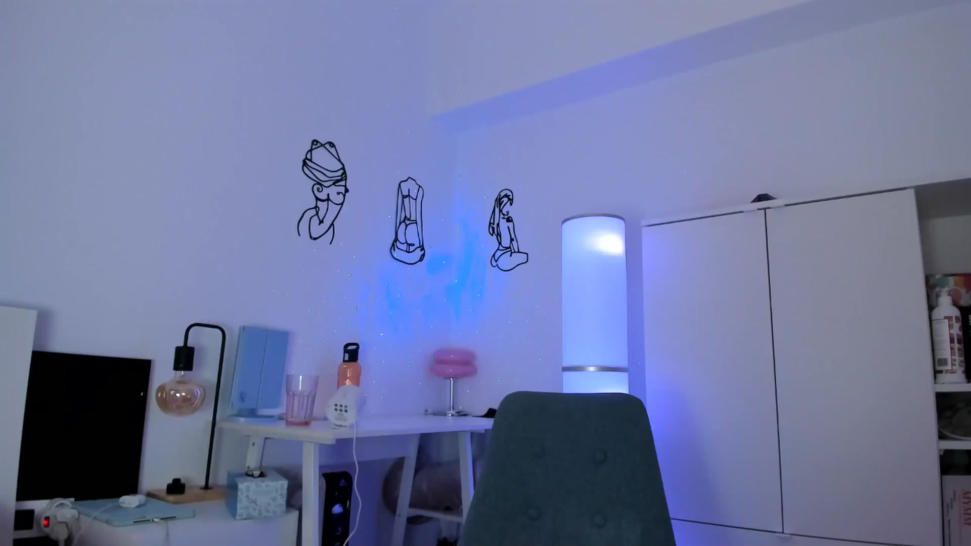 Gallery image thumbnail from WoWImmA's myfreecams stream on, 10/17/2025, 15:43 image 18 of 20