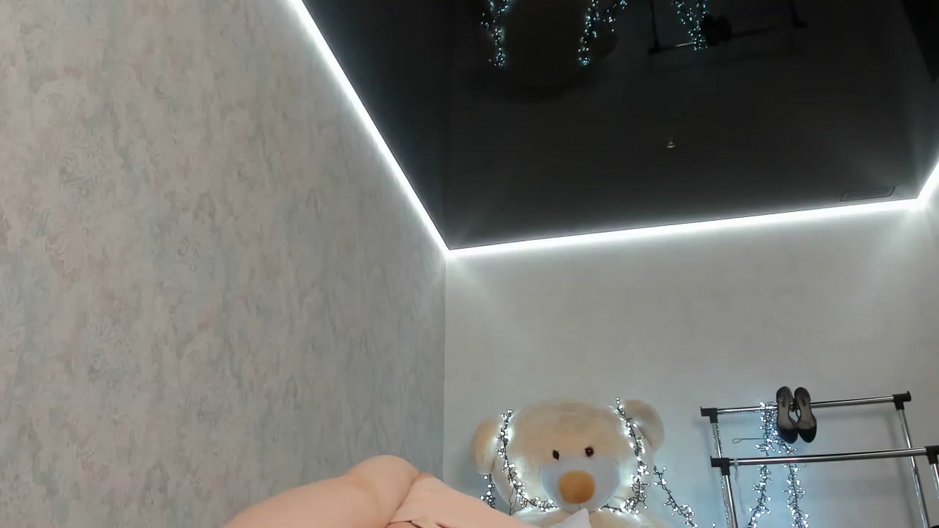 Gallery image thumbnail from WoW_Blonde_'s myfreecams stream on, 11/07/2025, 14:16 image 10 of 20