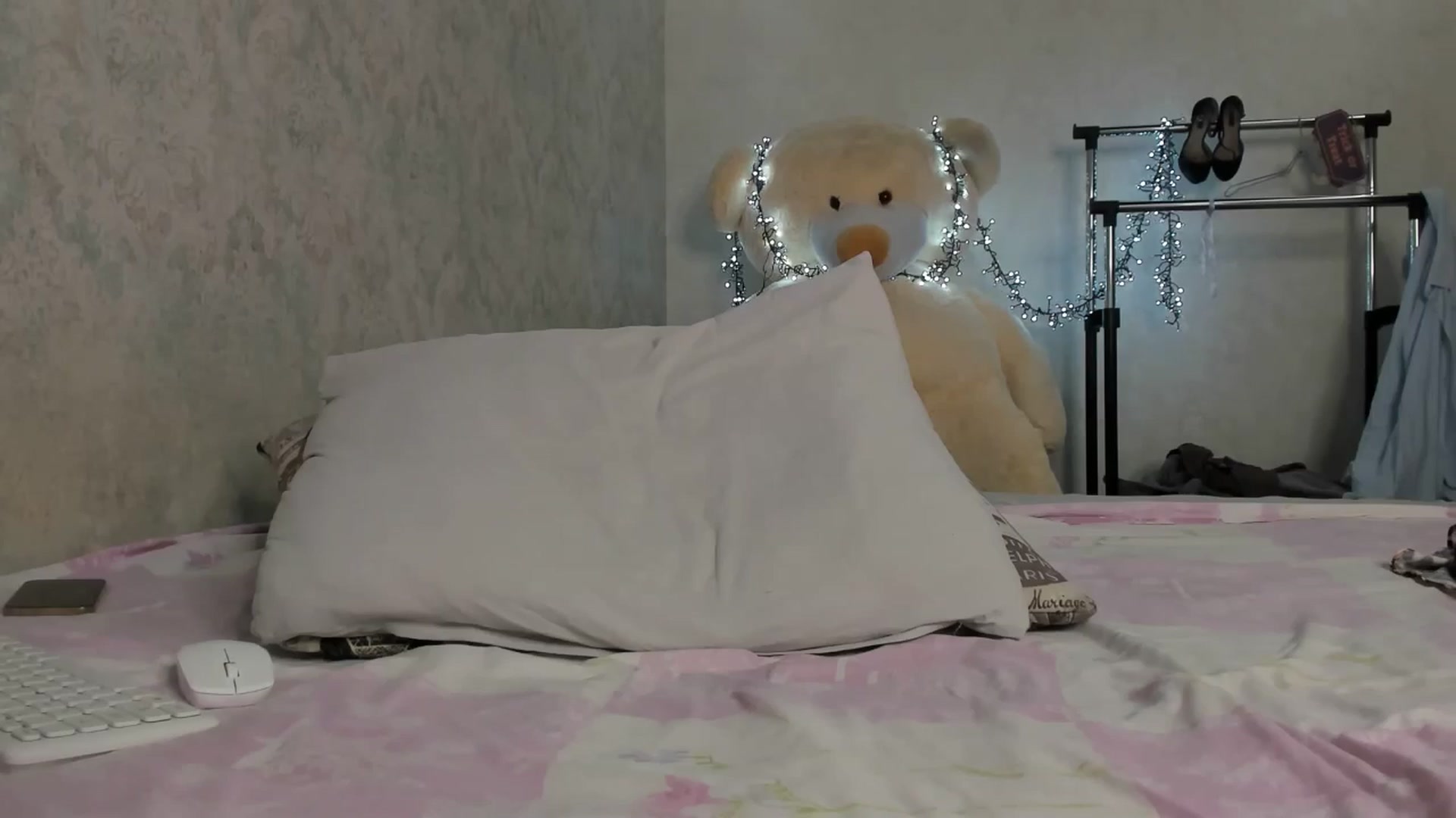 Gallery image thumbnail from WoW_Blonde_'s myfreecams stream on, 11/11/2025, 11:18 image 13 of 20