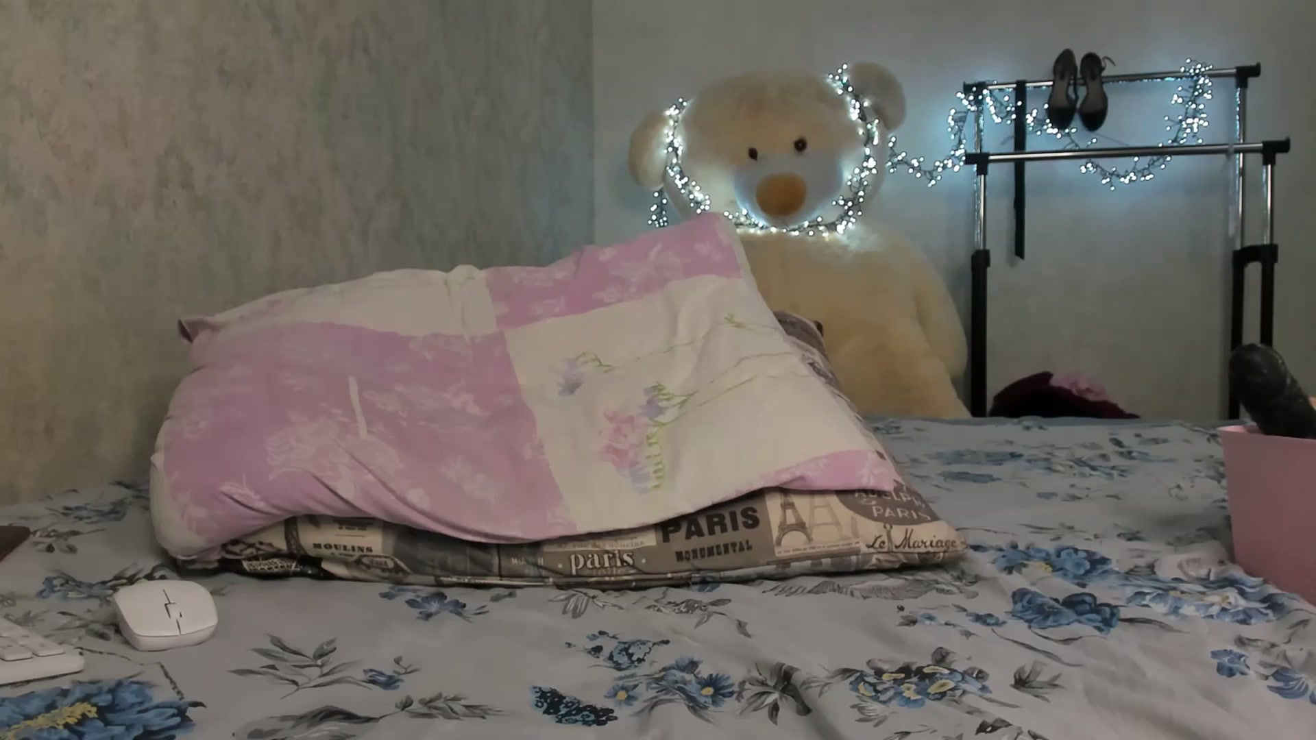 Gallery image thumbnail from WoW_Blonde_'s myfreecams stream on, 12/30/2025, 15:46 image 14 of 20