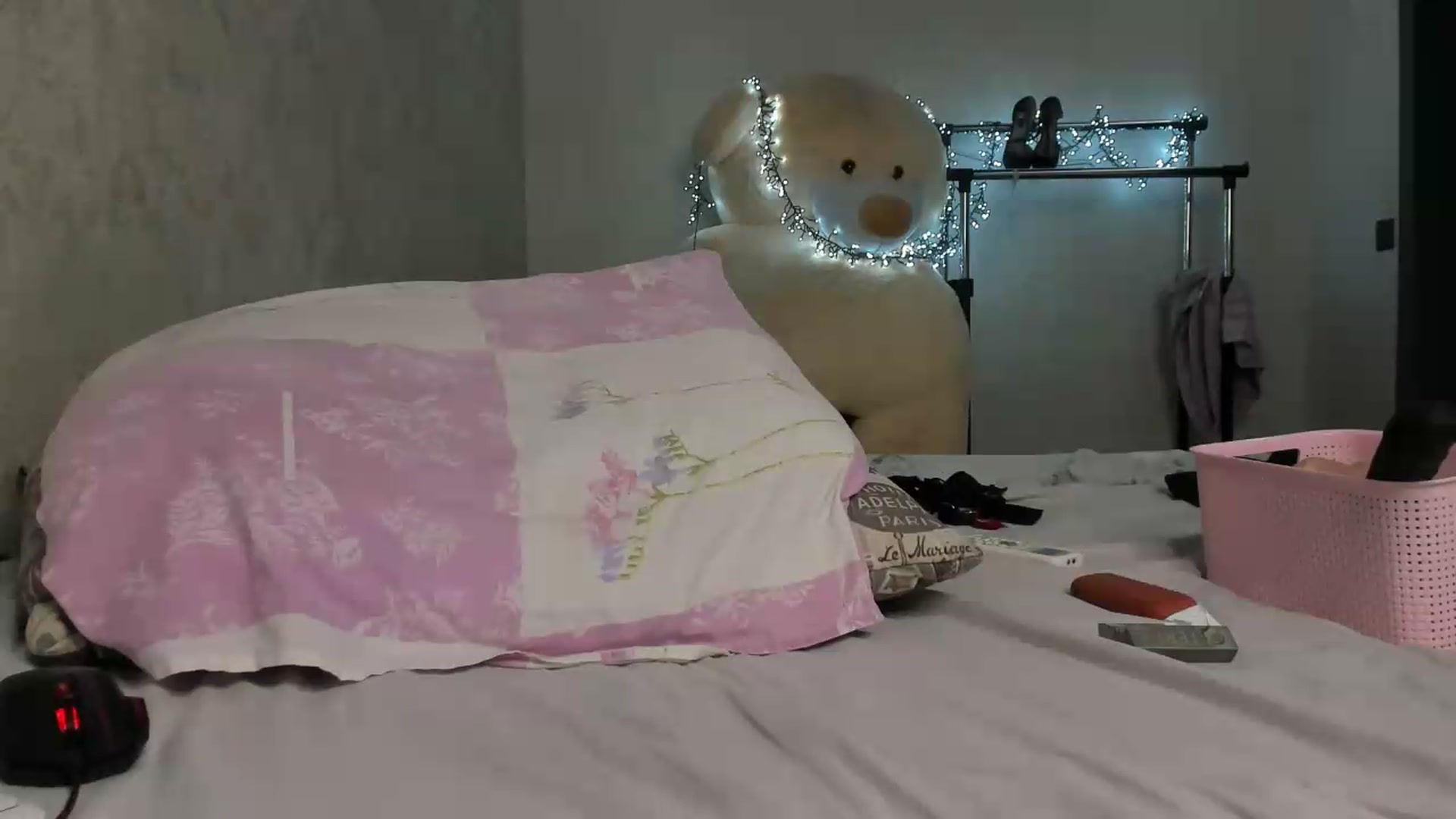 Gallery image thumbnail from WoW_Blonde_'s myfreecams stream on, 07/15/2026, 14:57 image 18 of 20