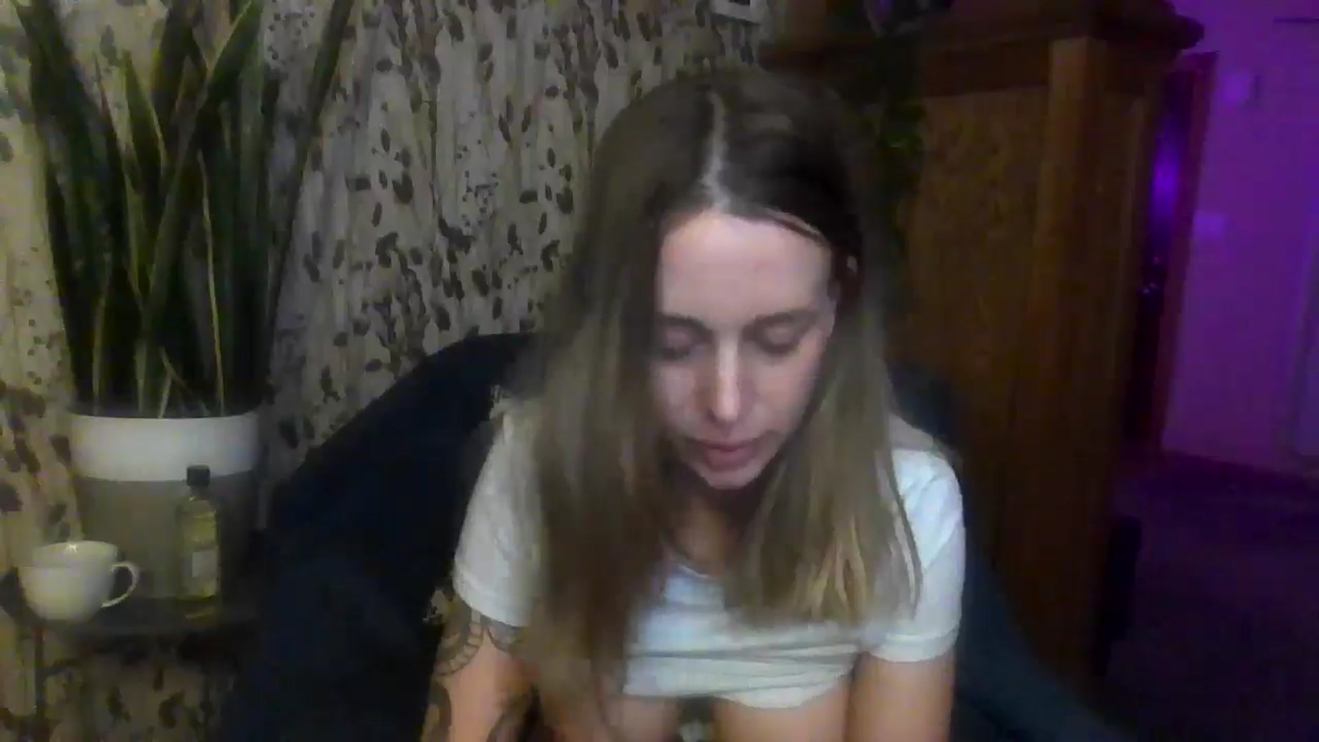 Gallery image thumbnail from WolfYoga's myfreecams stream on, 06/30/2024, 10:54 image 12 of 20