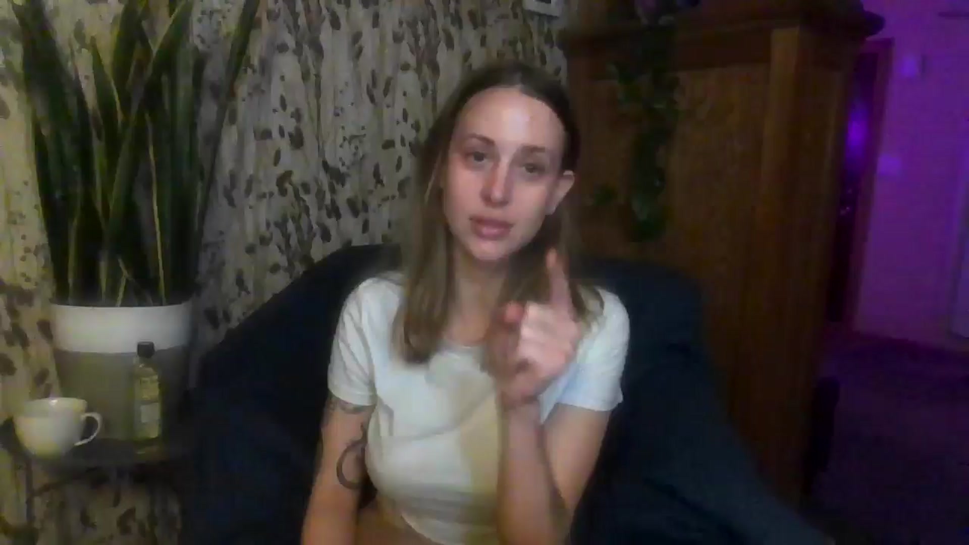 Gallery image thumbnail from WolfYoga's myfreecams stream on, 06/30/2024, 10:54 image 20 of 20