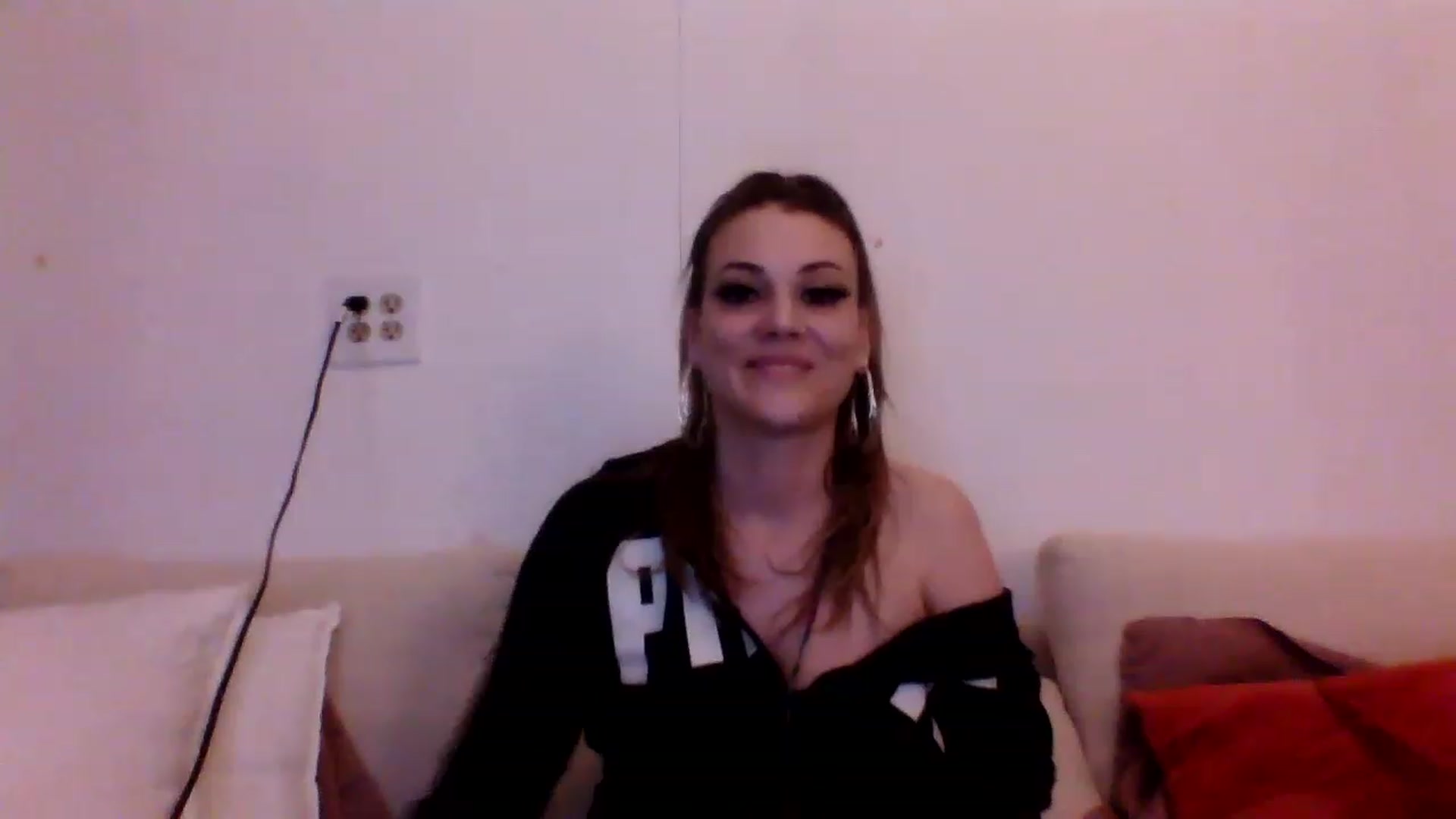Gallery image thumbnail from WolfeinCA's myfreecams stream on, 02/11/2023, 06:10 image 8 of 20