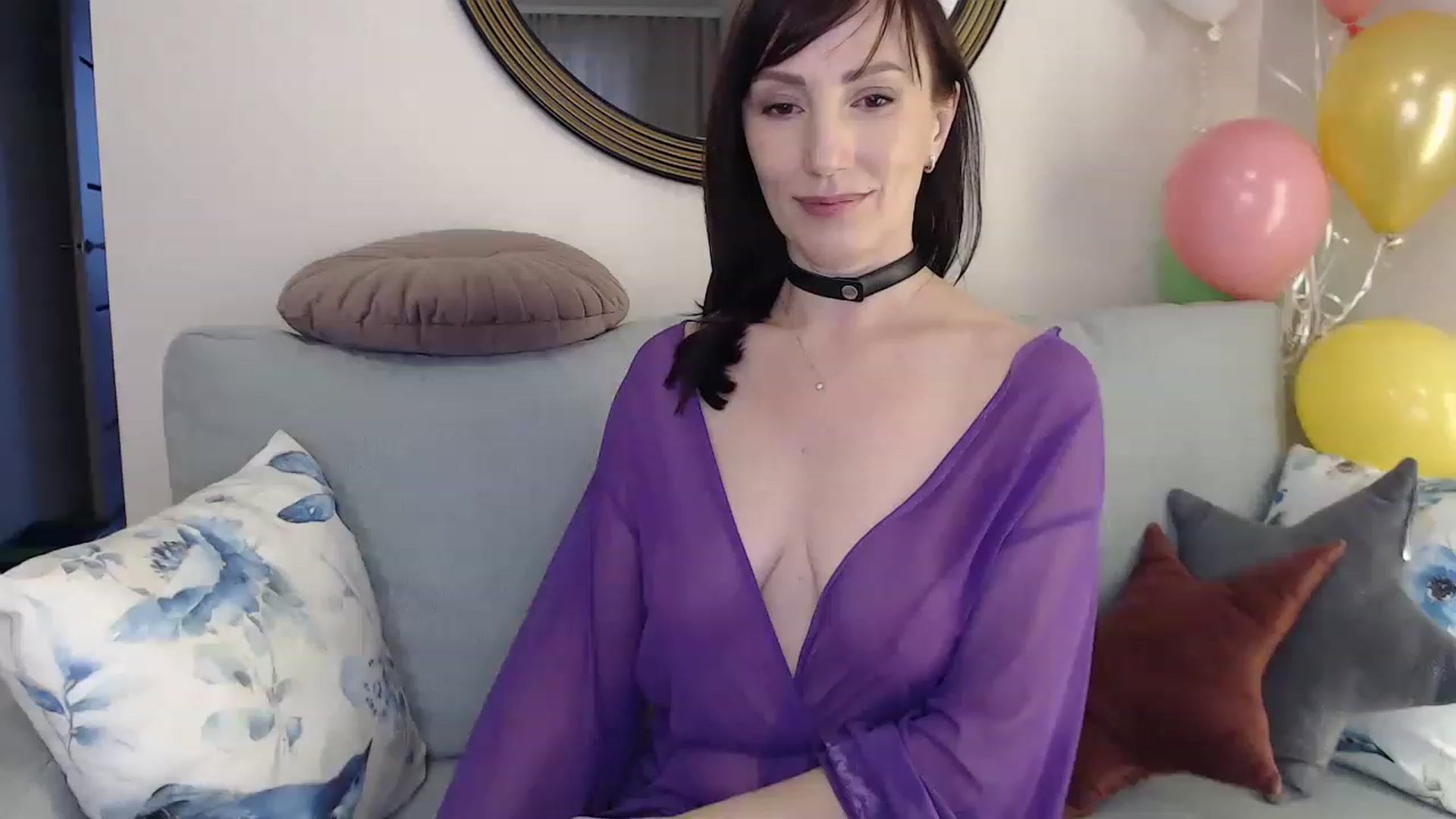 Gallery image thumbnail from Woman_Insight's myfreecams stream on, 11/29/2022, 08:39 image 17 of 20