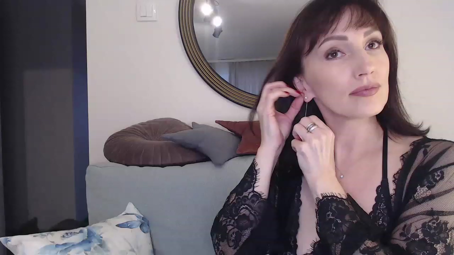 Gallery image thumbnail from Woman_Insight's myfreecams stream on, 12/11/2022, 10:34 image 1 of 20