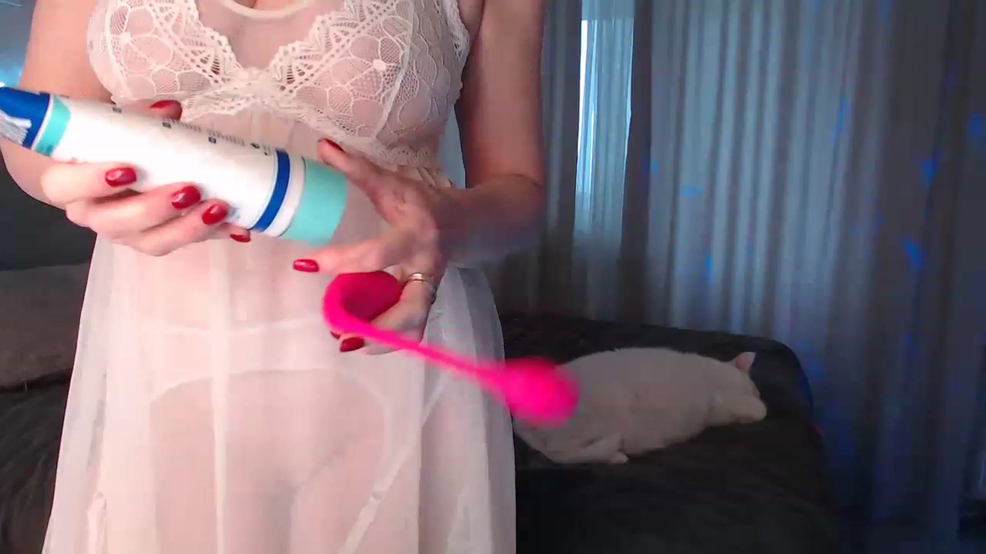 Gallery image thumbnail from Woman_Insight's myfreecams stream on, 12/17/2022, 09:52 image 15 of 20
