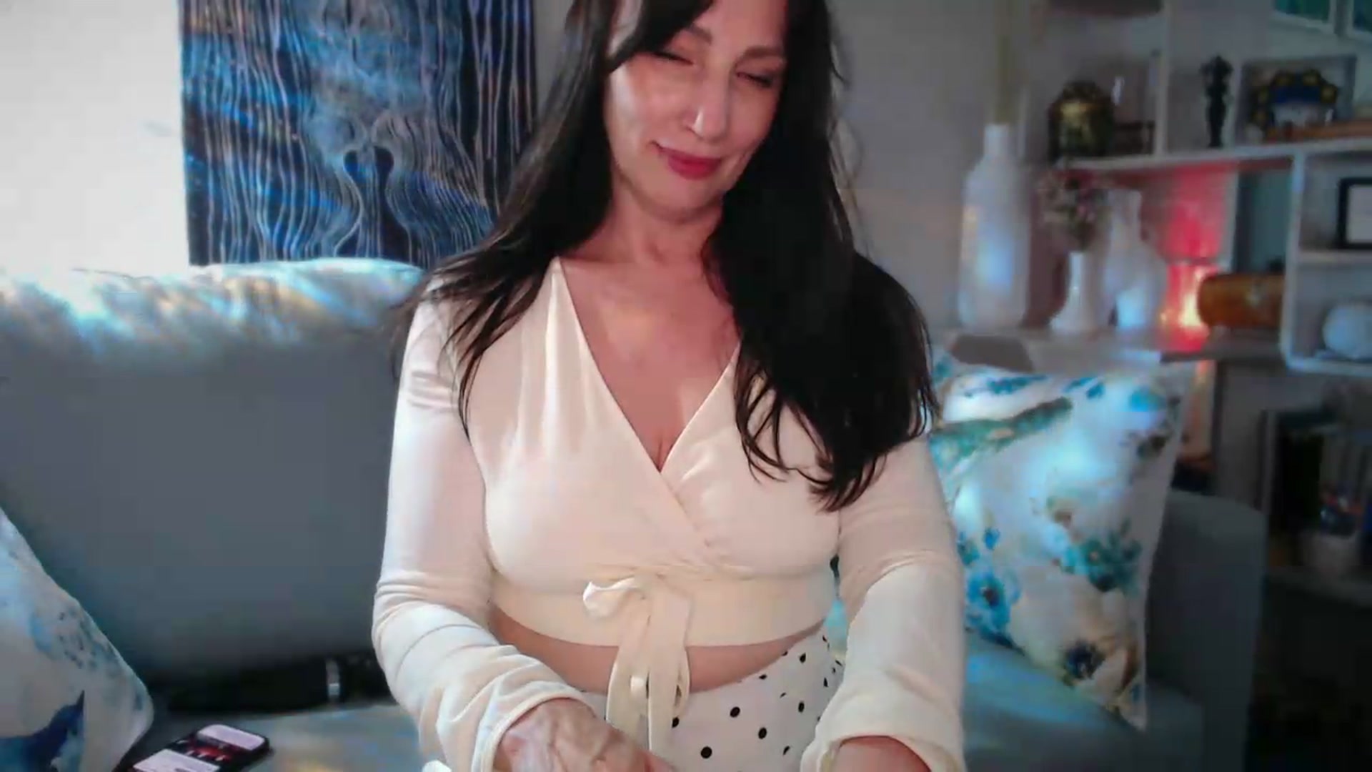 Gallery image thumbnail from Woman_Insight's myfreecams stream on, 06/13/2026, 13:03 image 20 of 20