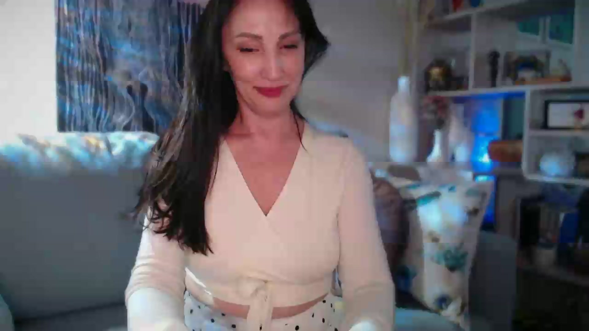 Gallery image thumbnail from Woman_Insight's myfreecams stream on, 06/13/2026, 13:03 image 1 of 20
