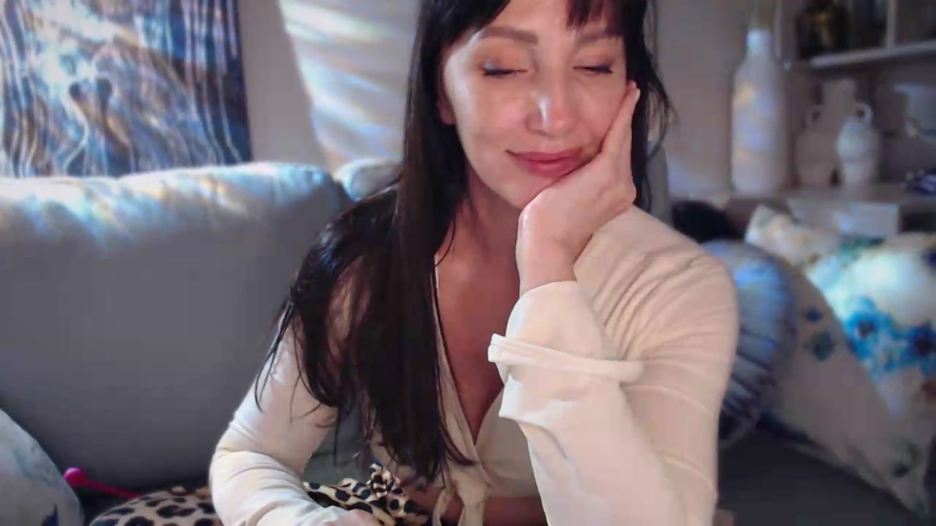 Gallery image thumbnail from Woman_Insight's myfreecams stream on, 07/09/2026, 16:12 image 12 of 20
