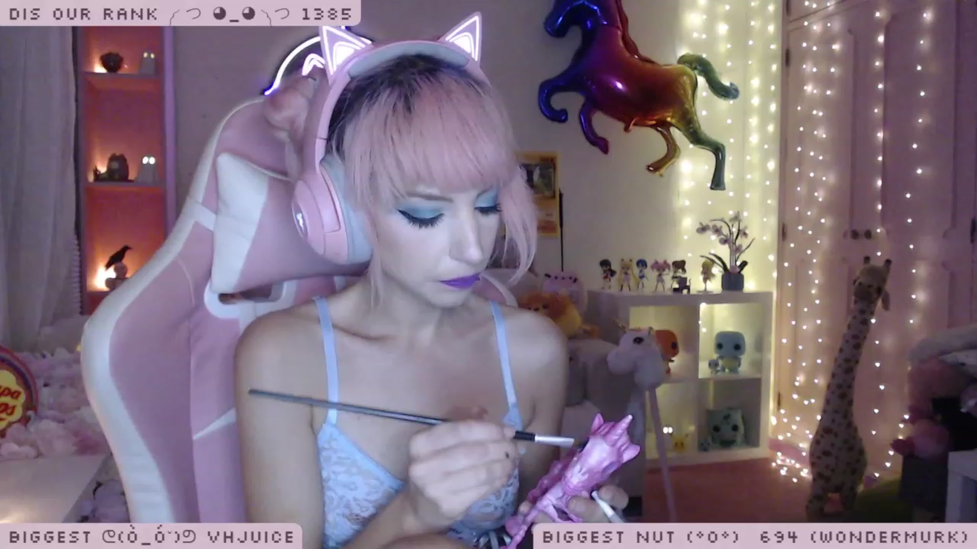 Gallery image thumbnail from WonderAna's myfreecams stream on, 11/17/2022, 02:37 image 4 of 20