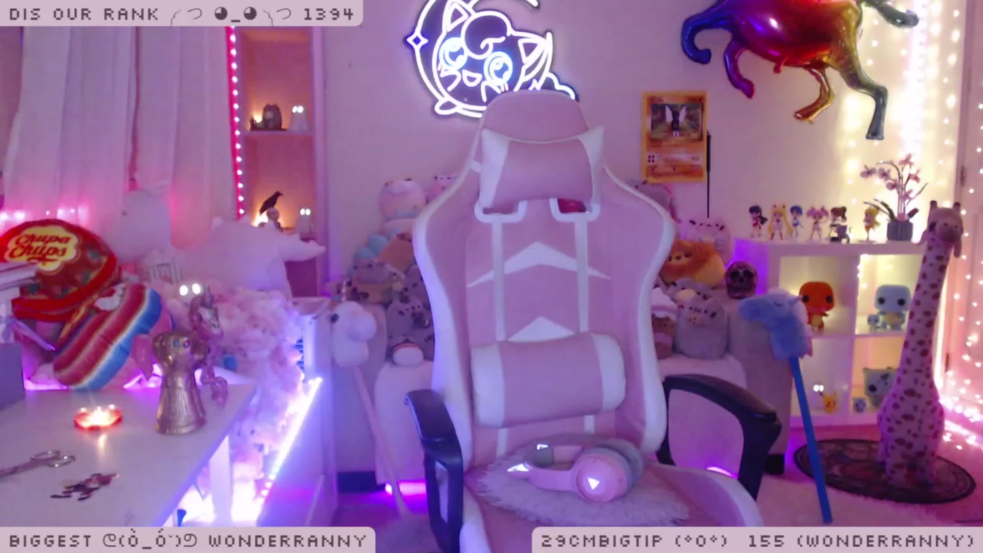 Gallery image thumbnail from WonderAna's myfreecams stream on, 11/23/2022, 24:06 image 5 of 20
