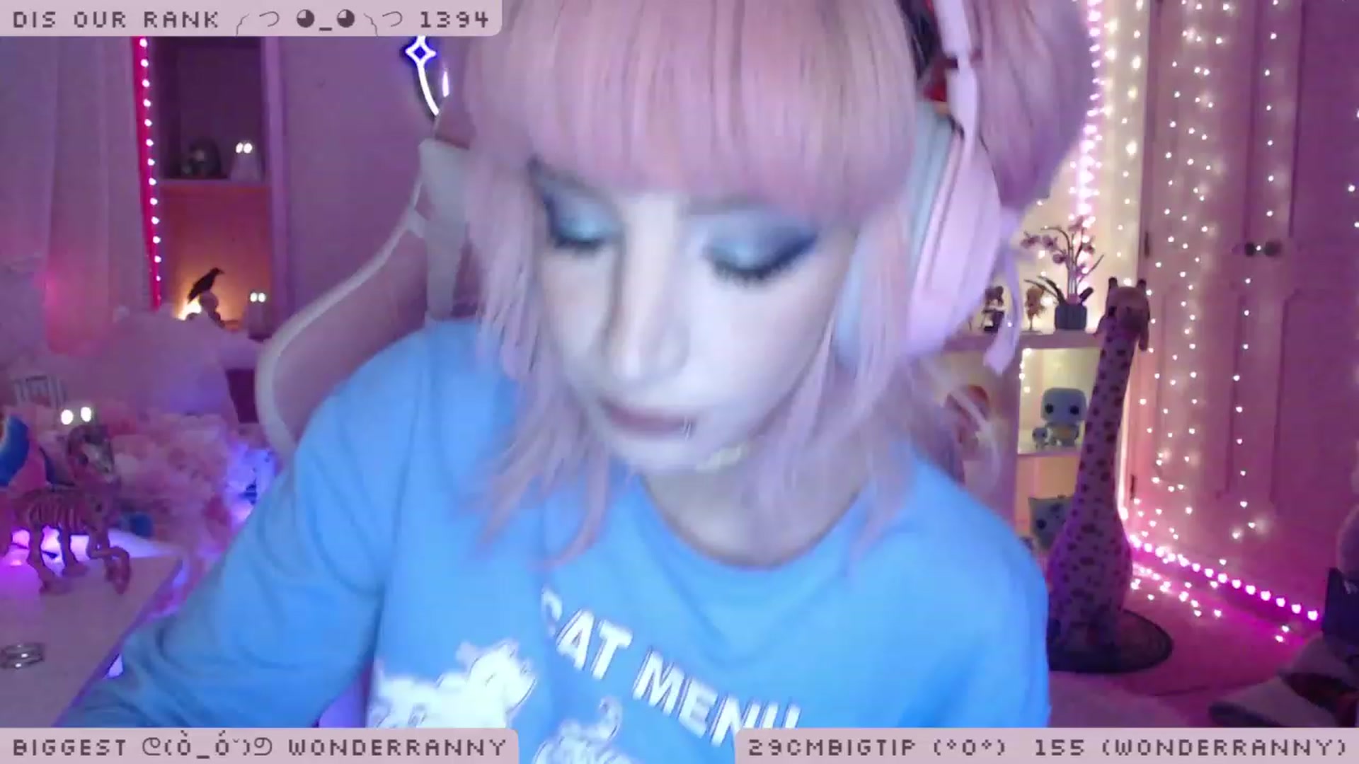 Gallery image thumbnail from WonderAna's myfreecams stream on, 11/23/2022, 24:06 image 7 of 20