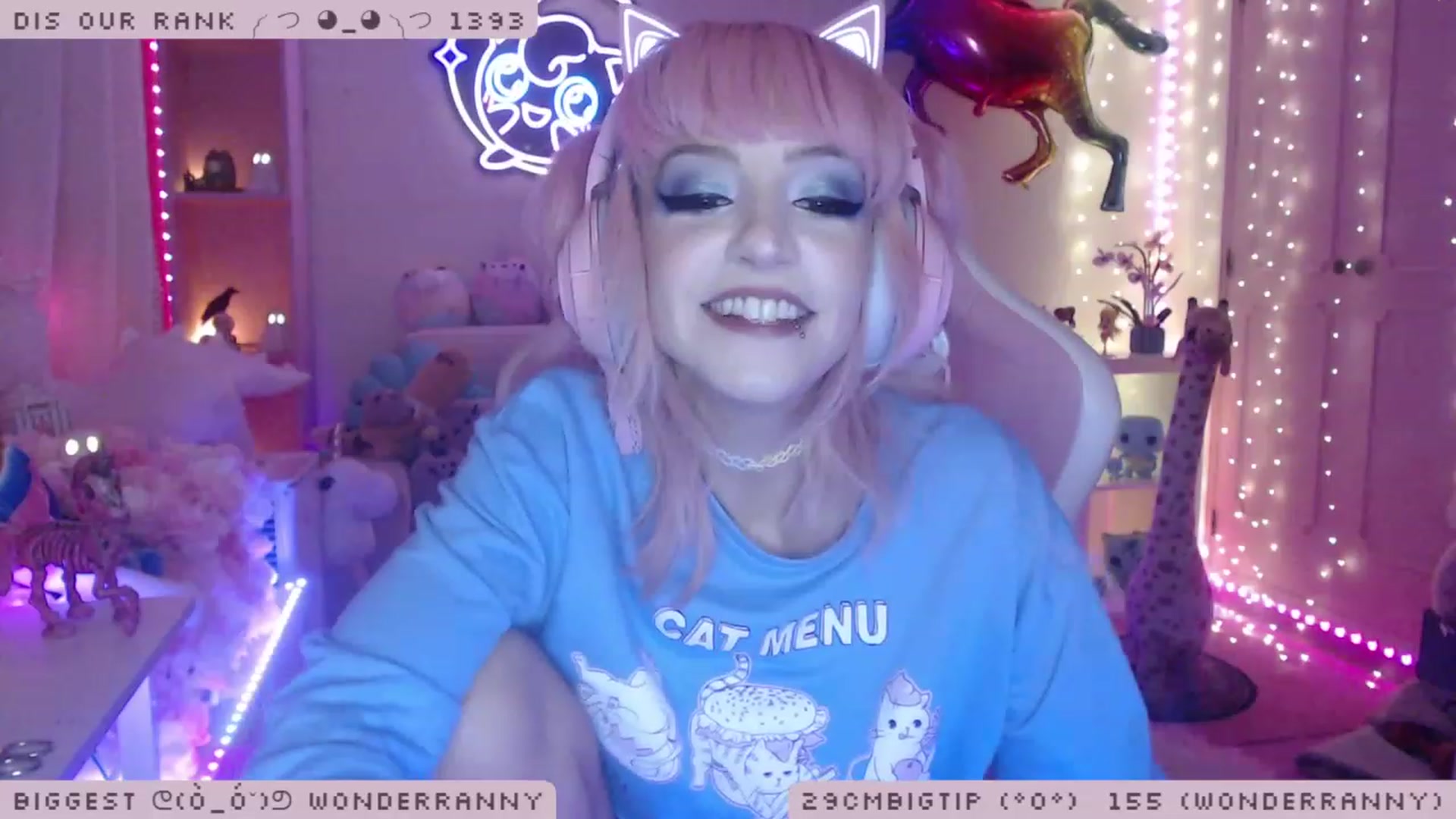 Gallery image thumbnail from WonderAna's myfreecams stream on, 11/23/2022, 24:06 image 8 of 20