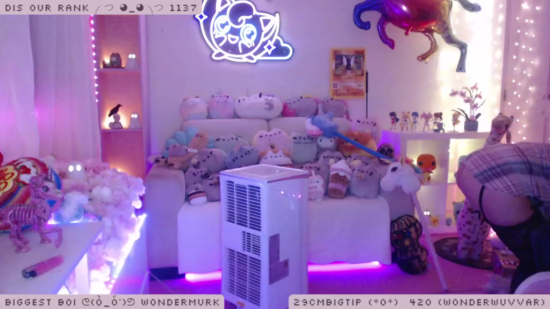 Gallery image thumbnail from WonderAna's myfreecams stream on, 11/25/2022, 24:43 image 4 of 20
