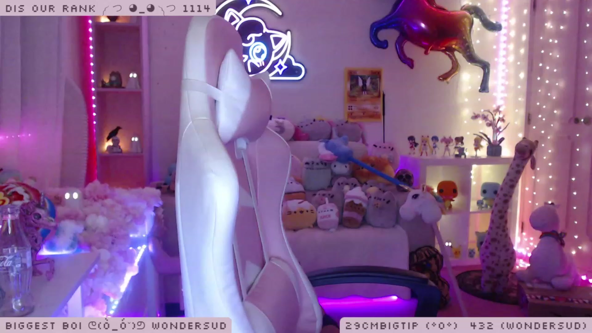 Gallery image thumbnail from WonderAna's myfreecams stream on, 11/25/2022, 02:19 image 9 of 20