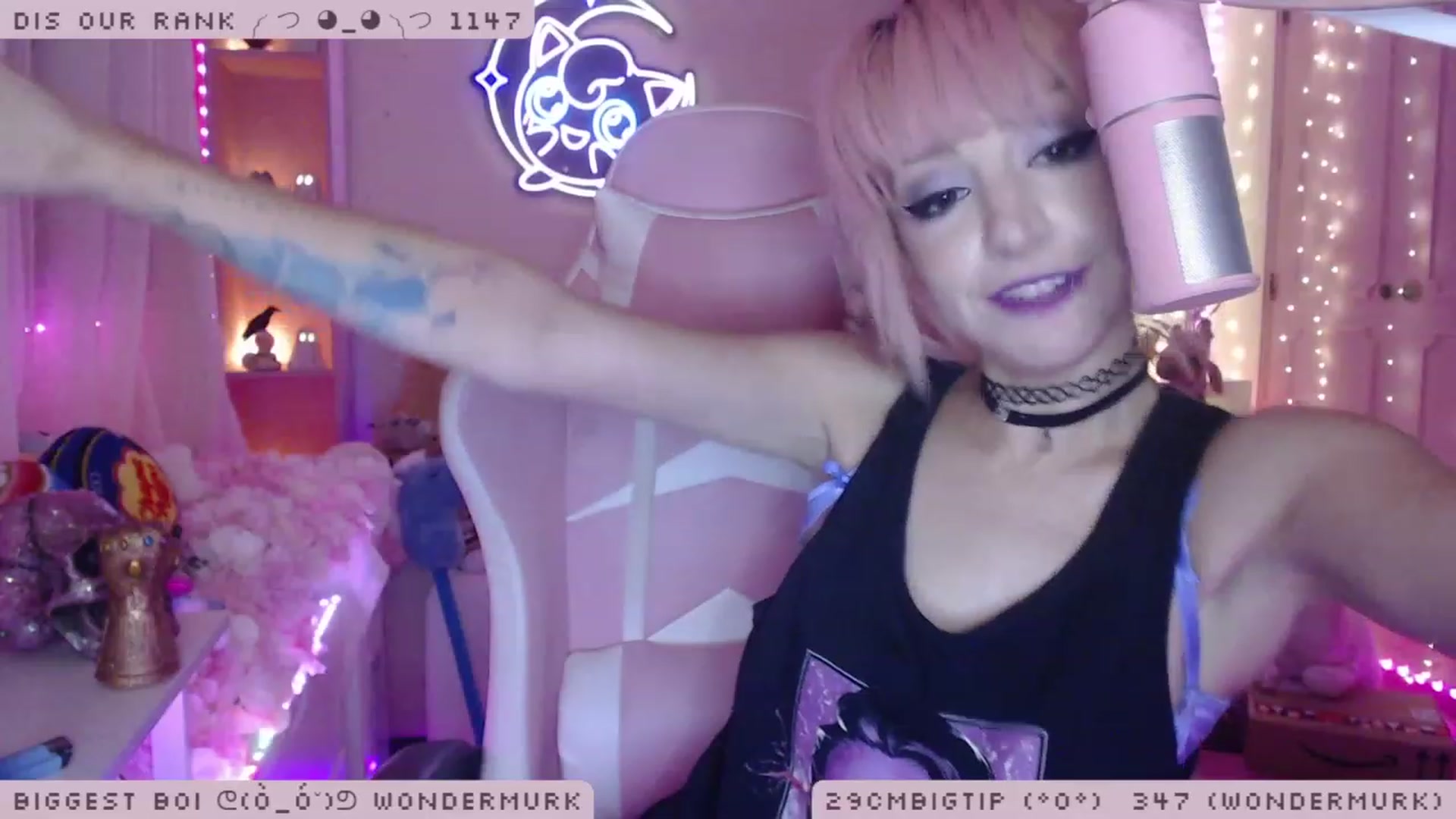 Gallery image thumbnail from WonderAna's myfreecams stream on, 11/27/2022, 24:37 image 13 of 20