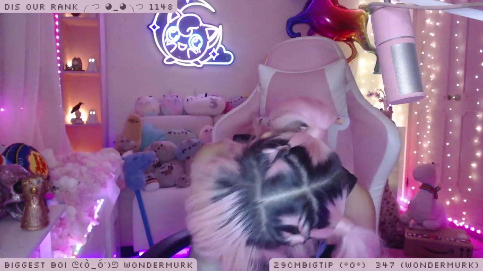 Gallery image thumbnail from WonderAna's myfreecams stream on, 11/27/2022, 24:37 image 6 of 20