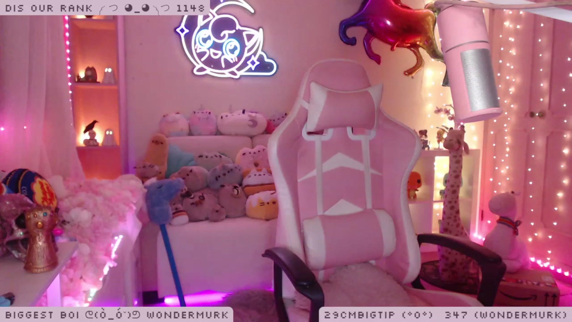 Gallery image thumbnail from WonderAna's myfreecams stream on, 11/27/2022, 24:37 image 10 of 20