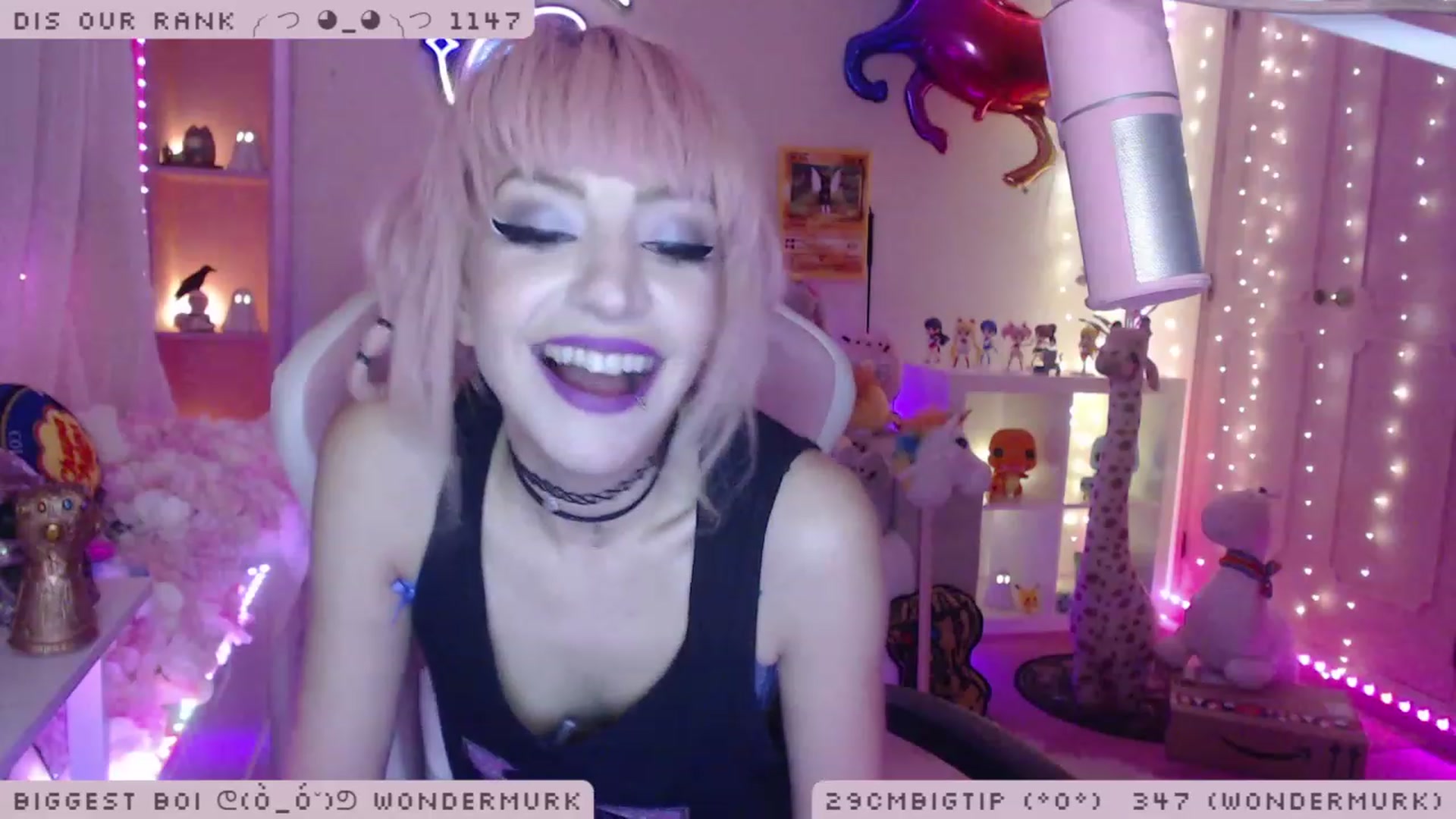 Gallery image thumbnail from WonderAna's myfreecams stream on, 11/27/2022, 24:37 image 14 of 20