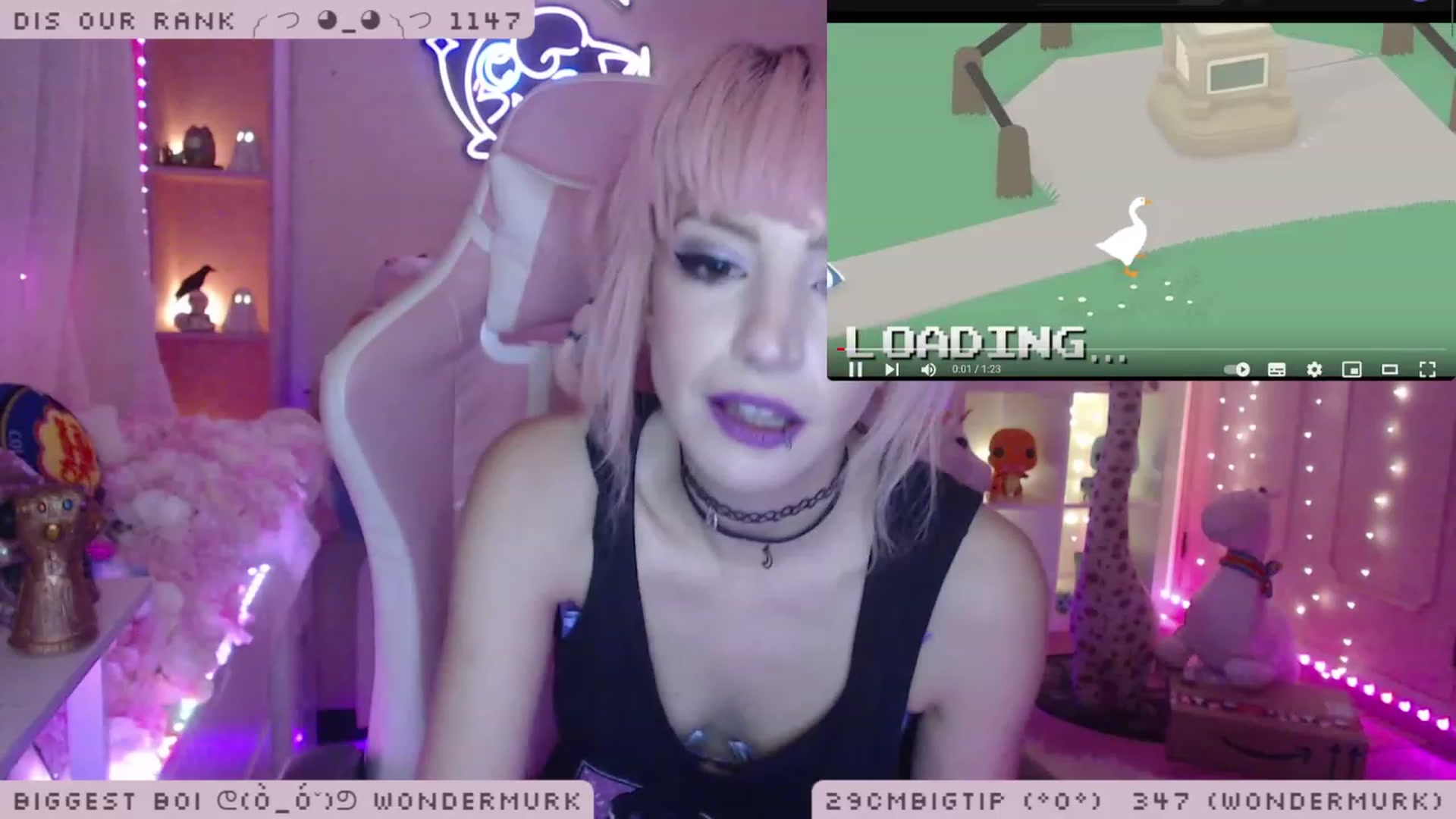 Gallery image thumbnail from WonderAna's myfreecams stream on, 11/27/2022, 24:37 image 15 of 20