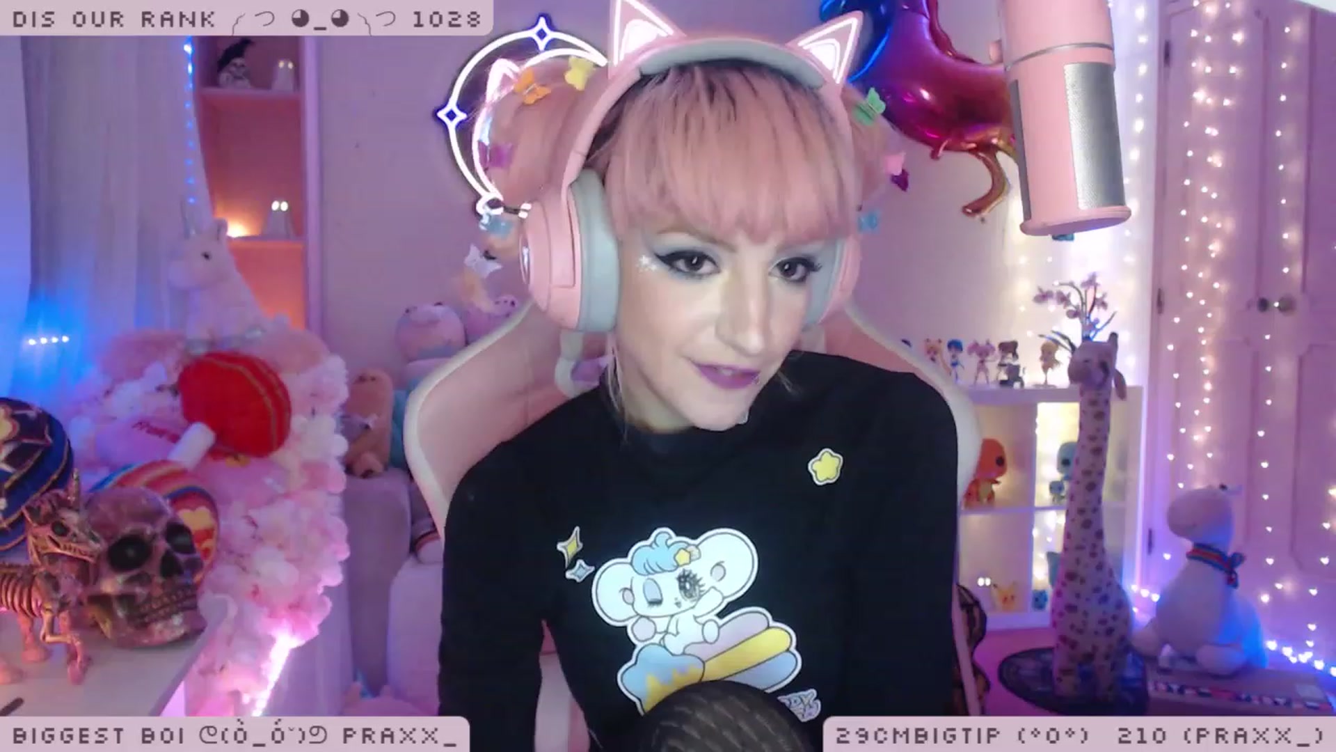 Gallery image thumbnail from WonderAna's myfreecams stream on, 11/28/2022, 02:42 image 19 of 20