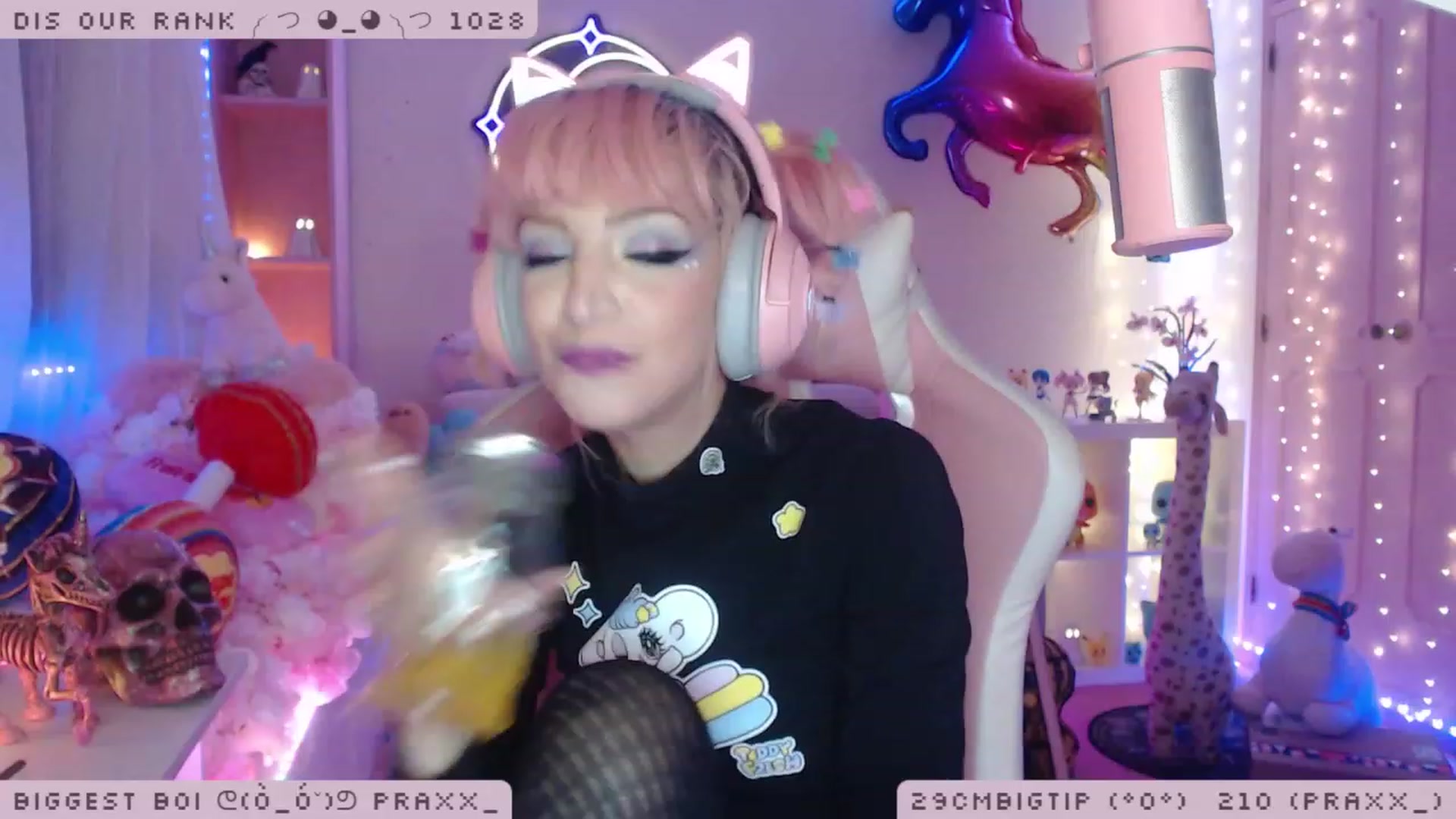 Gallery image thumbnail from WonderAna's myfreecams stream on, 11/28/2022, 02:42 image 20 of 20